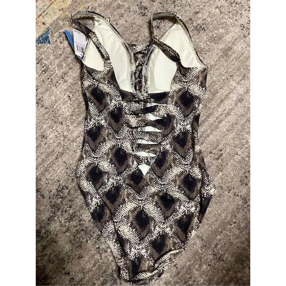 New. BLEU Rod Beattie snake print plunge swimsuit. Size 6. Retails $119 - Picture 6 of 7